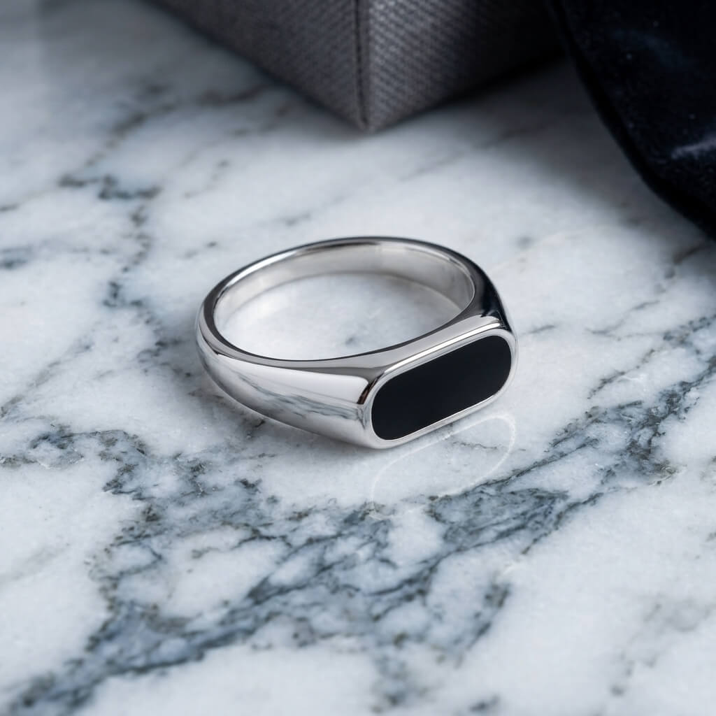 Black Bar Signet Ring - ShopAsawir