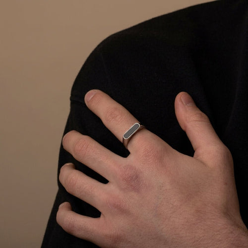Black Bar Signet Ring - ShopAsawir